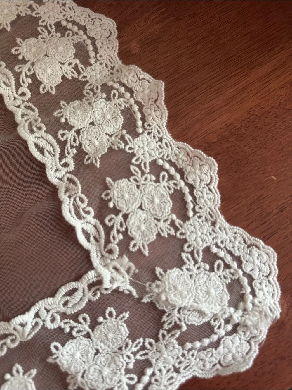 Set of 6 Lace “Reserved” Wedding Chair & Ceremony Signs | Brand New Ivory